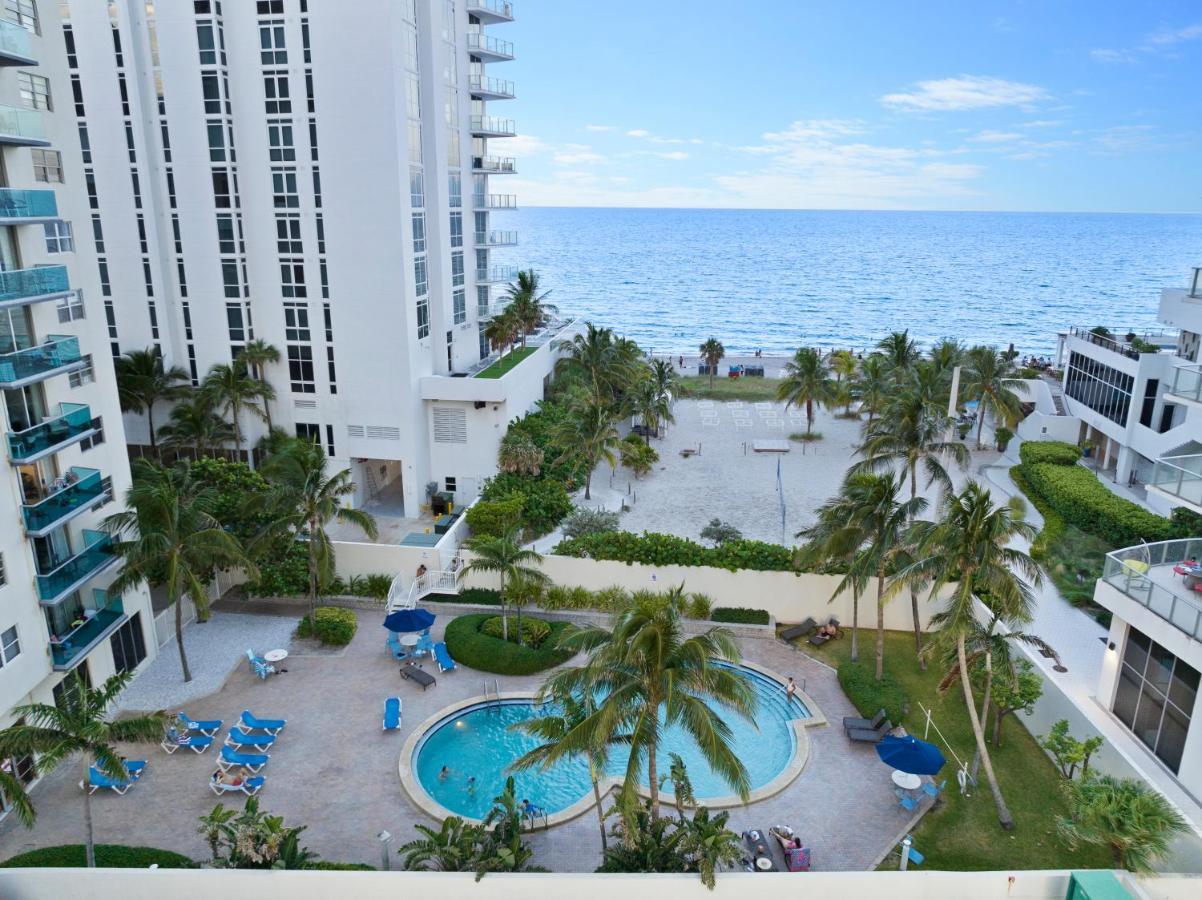 Luxury Beachfront Condo Private Beach Access, Pool & Game Room!!! Голлівуд Екстер'єр фото